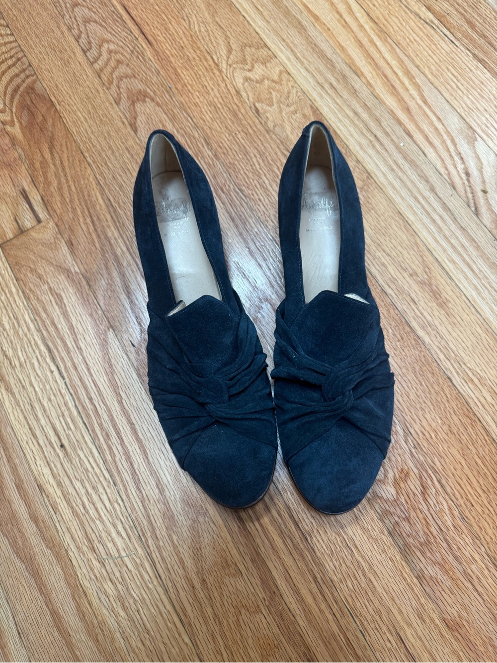 Ann Taylor Black Suede Knot-Detail Pumps